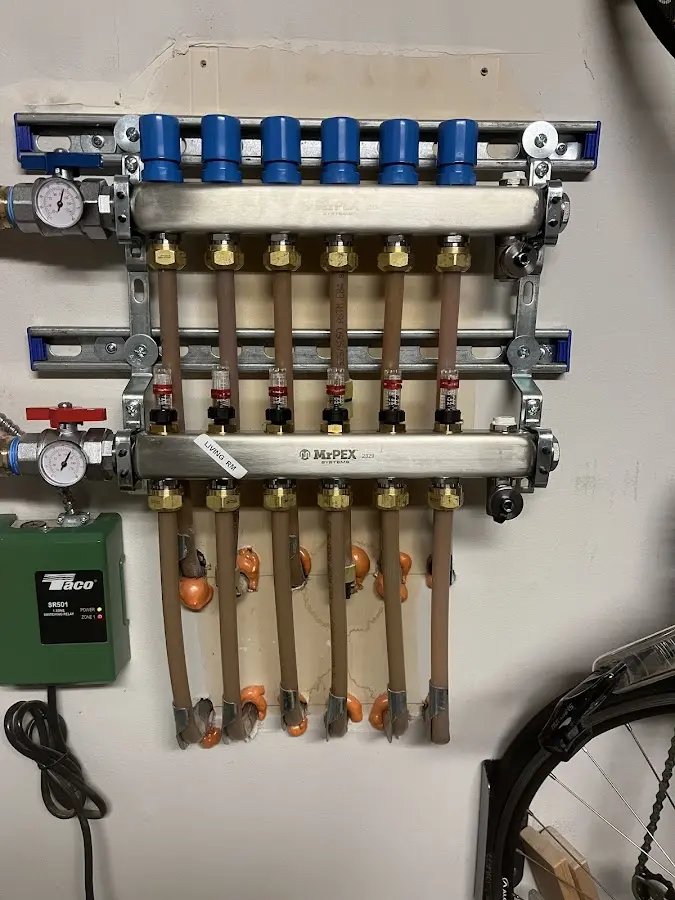 Plumber performing Leak Detection at a residential property in Chariton